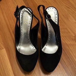 BCBG Black Suede Pump Women’s Size 6.5